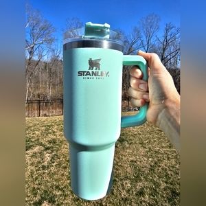 Stanley 40oz Adventure Quencher Tumbler in Bay